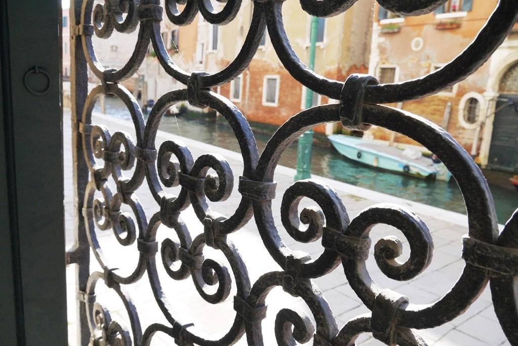 Appartamento In Palazzo Storico A Venezia Centro 外观 照片